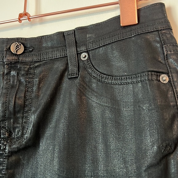 Genetic black shimmer mini - Picture 2 of 5